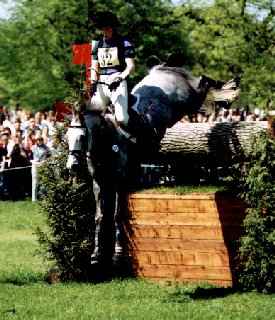 2nd after dressage Ruth Friend tackles the Irish Bank